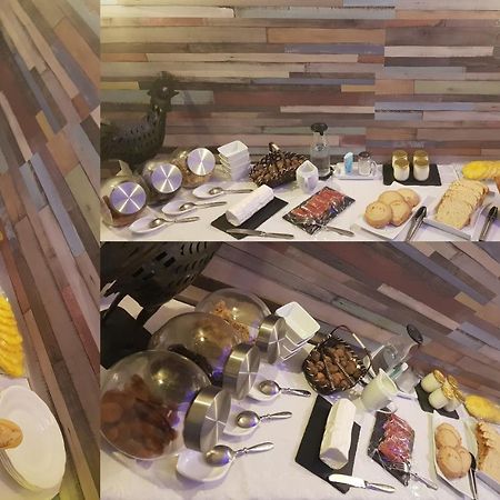 Suite Privee Bed And Breakfast Nimes Bagian luar foto