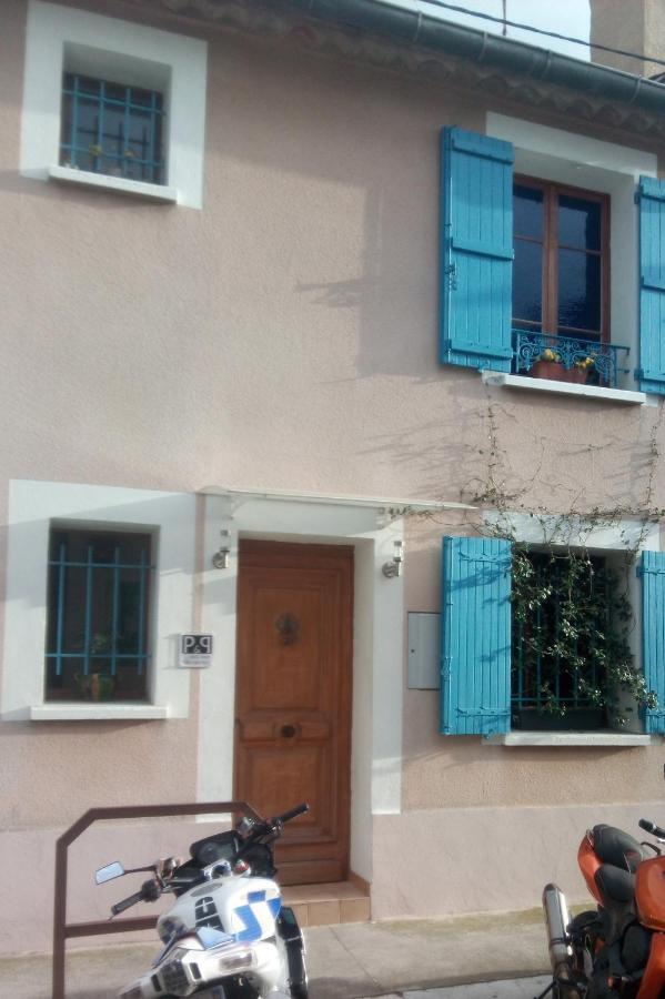 Suite Privee Bed And Breakfast Nimes Bagian luar foto